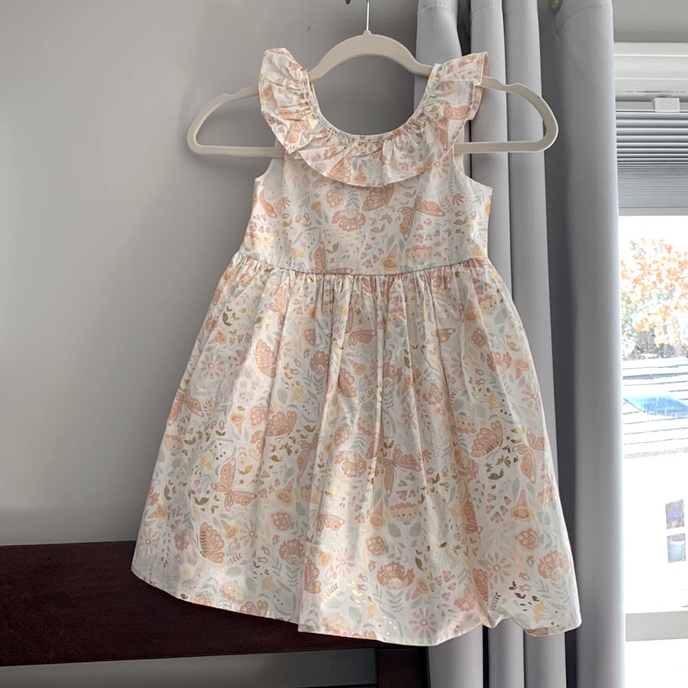 Little girls gorgeous Prairie pink & cream floral sleeveless dress!